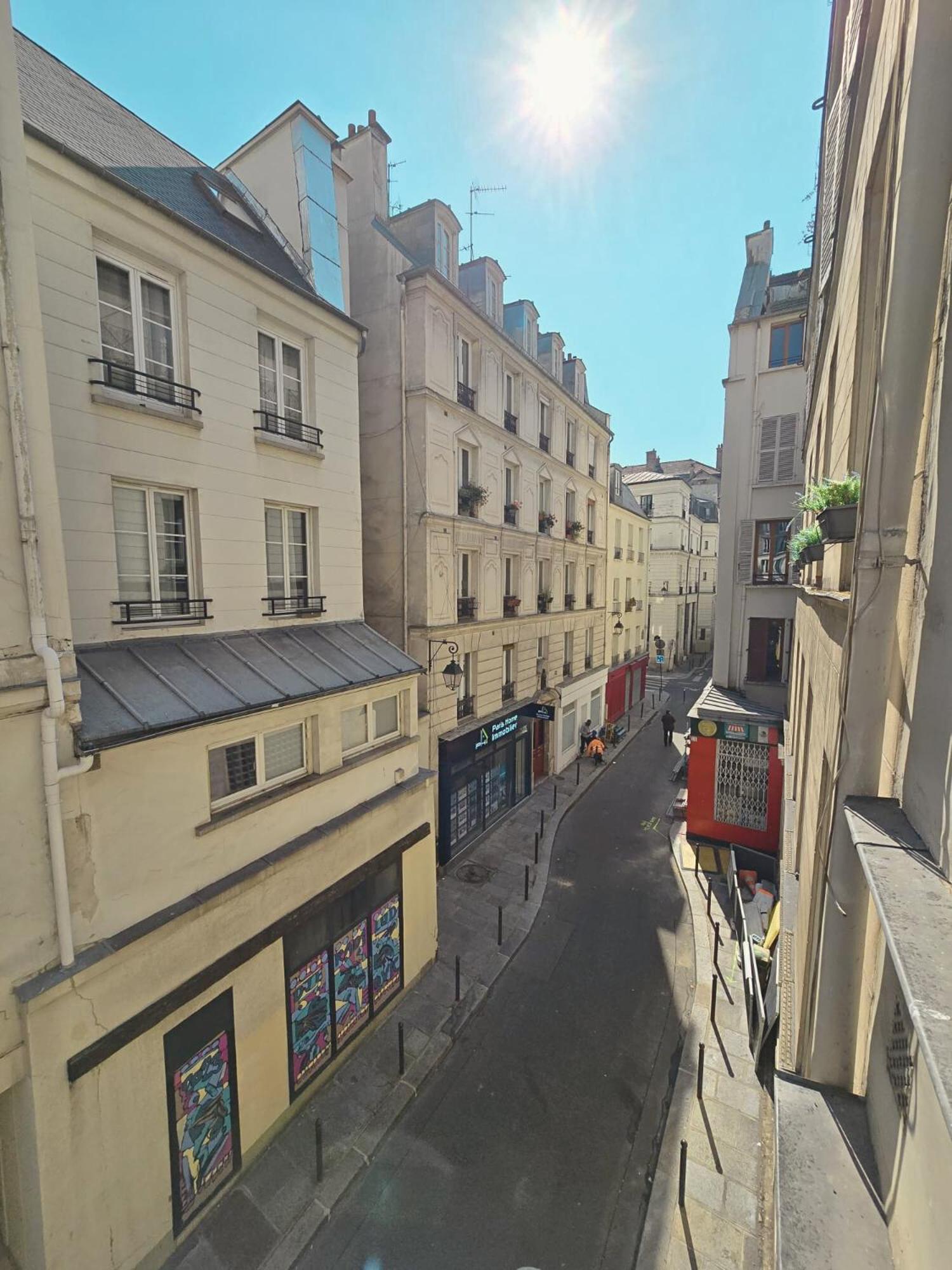 Appartement Bonne Nouvelle Paris Exterior photo